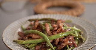 いんげんは茹でるだけじゃもったいない！きじま流“揚げ焼きいんげん×豚バラ肉”の極上レシピ