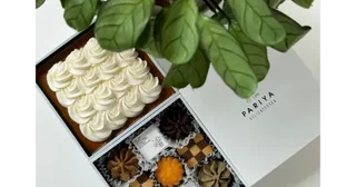 おしゃれなデリ「PARIYA」のホリデースイーツBOXが超豪華！苺のクリスマスケーキも2日間限定でお目見え