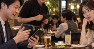 「楽しく話せたのに、なぜ？」女性がデート中に“静かに減点する”男性の残念な行動5選