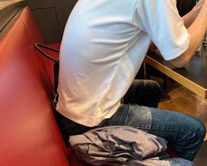 「クレカが作れない…」ゲーム課金で借金150万円を抱えた38歳男性のリアル。「延滞ブラックリスト」は本当に存在するのか