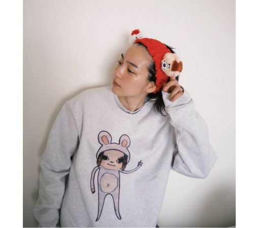  のん、奈良美智コラボスウェットなど“キャラ渋滞”私服ショット 