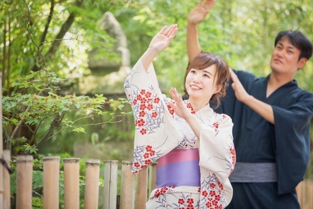 仮面舞踏会で“プロポーズ”、盆踊りで苦手克服!?忘れられない「ダンス」の思い出