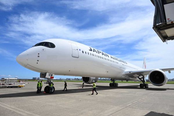 JAL、エアバスA350-1000型機10号機の運航再開NYで損傷