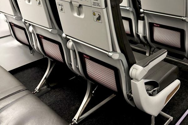 イベリア航空、レカロのサステナブルシートを試験導入