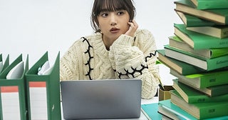 清原果耶、北村匠海とともに「niko and &#8230;」特設サイトで冬の最新スタイリングを公開