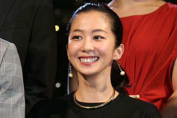 元銀座ホステス占い師が語る「11月3日の開運最強有名人」2位は優香、1位は？