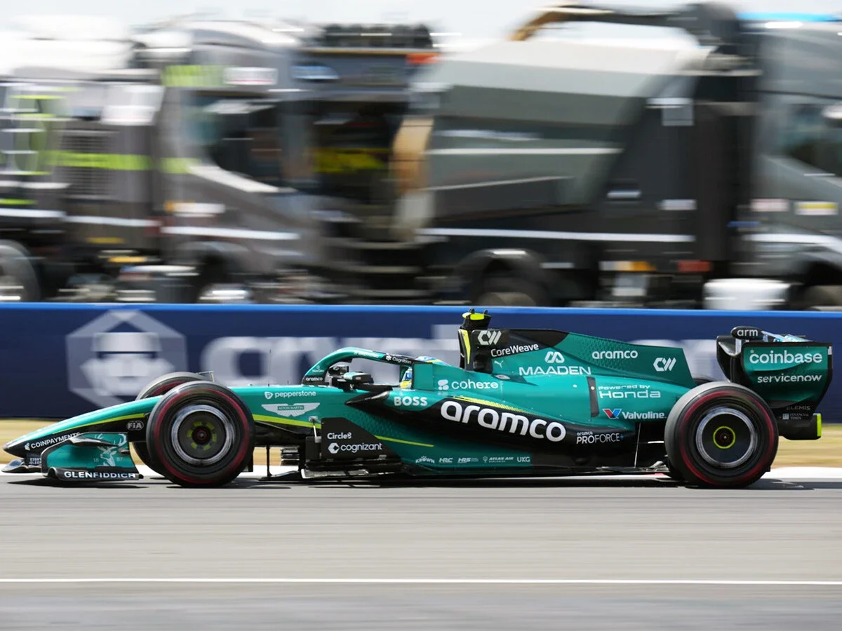 【F1】アストンマーティン・ホンダに立ち塞がる名物「オールージュ」の壁攻略のカギはエネルギー配分の最適解