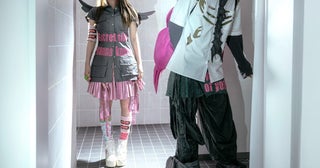 YOASOBI、朝ドラ『ブラッサム』主題歌「咲き誇れ」配信決定ジャケット写真公開
