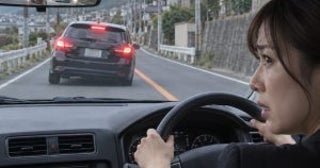 「もしかして、わざと？」急加速と急減速を繰り返す車…女性が帰り道で見た“スカッとする光景”
