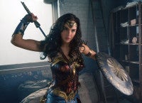 『ワンダーウーマン』前日譚＆『ウォラー』製作保留『バービー』続編も中止の危機