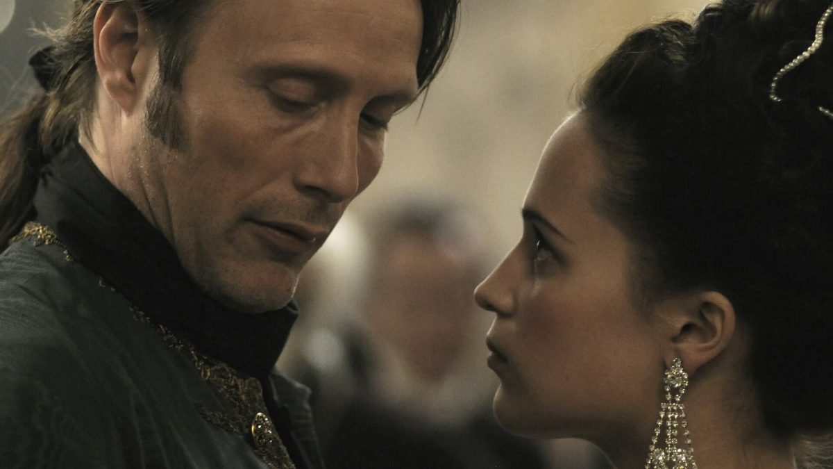 『ロイヤル・アフェア 愛と欲望の王宮』マッツ・ミケルセンのインタビューが到着