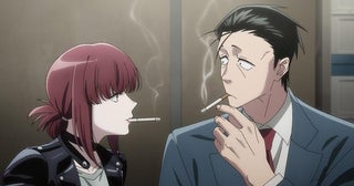 ＜スーパーの裏でヤニ吸うふたり＞くたびれサラリーマンと奇抜な服の女性が喫煙所で出会う第1話あらすじ＆先行カット公開