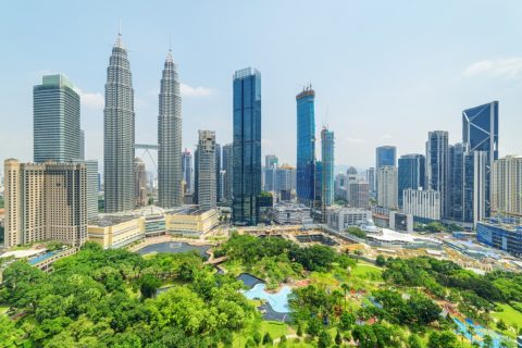 「物価が安い」と聞いてマレーシア移住を考えています。しかし病気で入院すると「100万円以上」かかることもあるそうです。外国人の医療費はどれくらい高額になるのでしょうか？