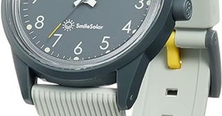 シンプルで使いやすい！【キューアンドキュー スマイルソーラー】の防水ソーラー腕時計がAmazonで販売中！
