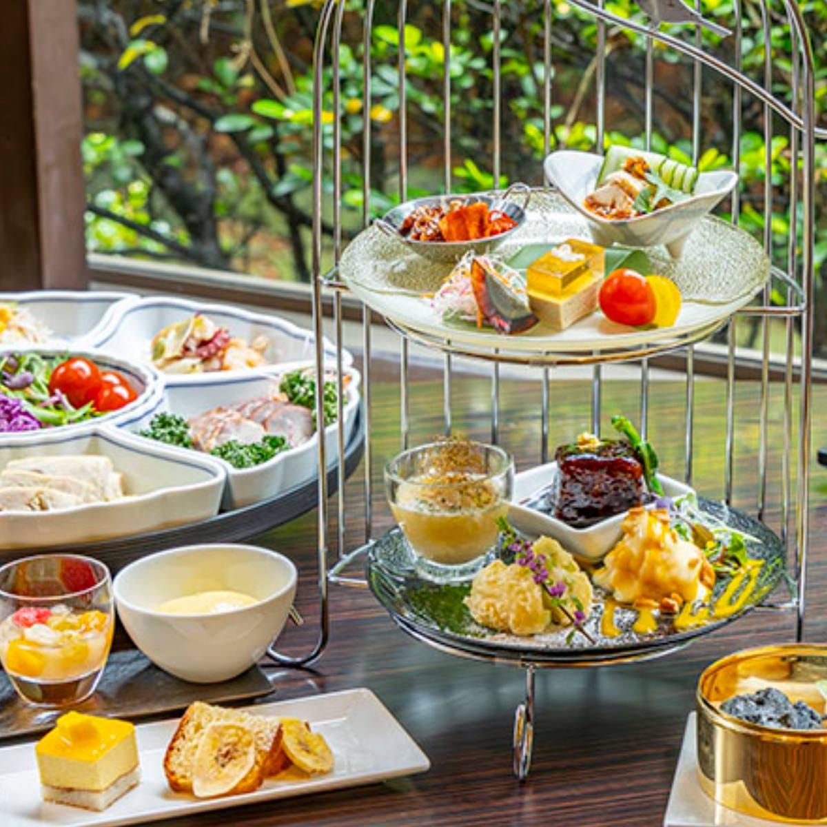 8月末まで！ヒルトン東京ベイ「王朝」の前菜＆スイーツビュッフェ付きアフタヌーンティー。中華セイボリーとフリーフローを堪能 