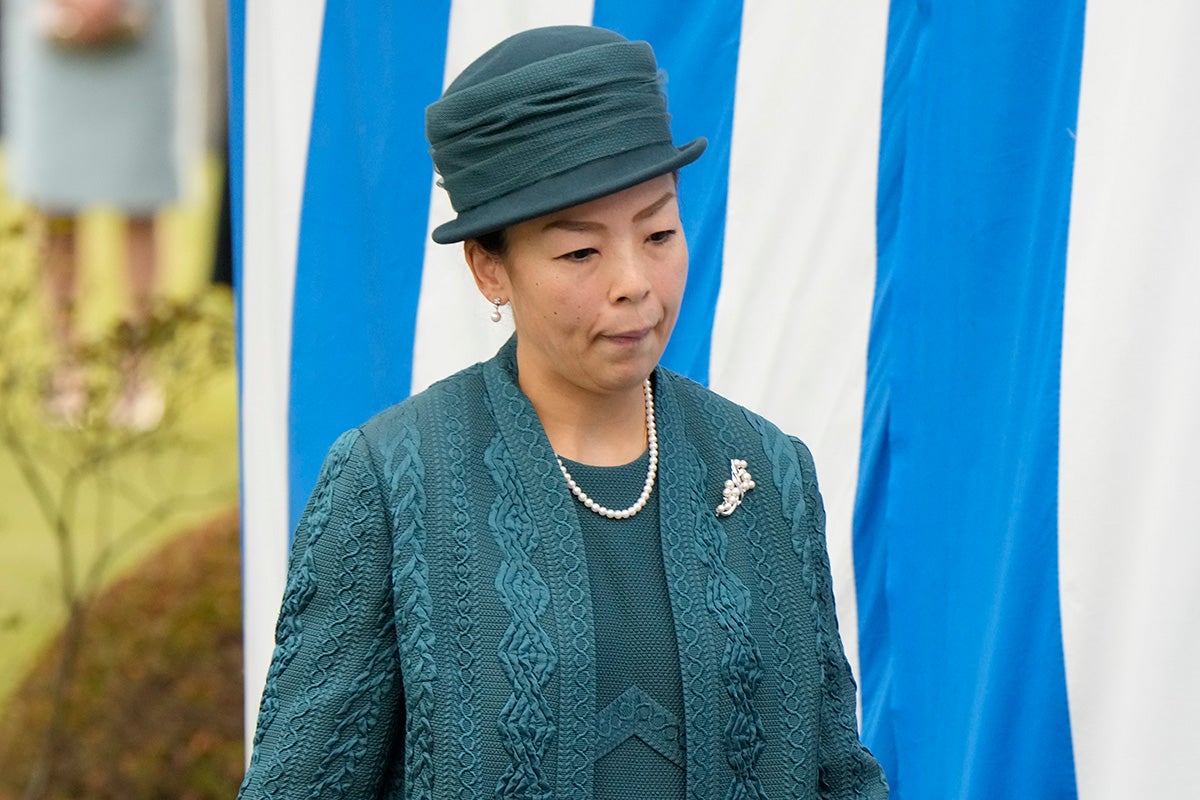 彬子さま＆瑶子さま互いに目を合わせなかった前回から一変…春の園遊会で目撃された“異変”