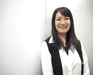 『ザ・ノンフィクション』で反響を呼んだ31歳女性の今。公務員を辞めて声優を目指す姿に、地元の家族は「今は目をつむって…」