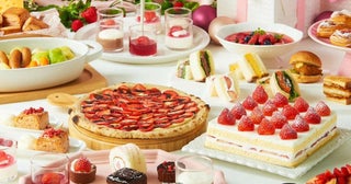 ホテルニューオータニ幕張のサンドウィッチ＆スイーツビュッフェ。12月からは、いちご・チョコ・チーズを堪能するメニューが登場
