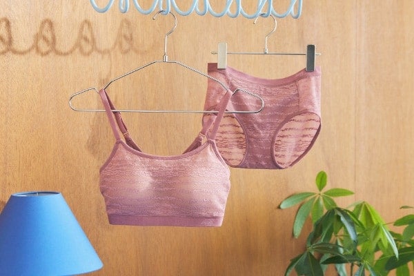 【sloggi】バストをやさしくホールド。S～3Lサイズまでカバー＆ノンワイヤーの不安を解消する「FREE Allround Lace」新発売