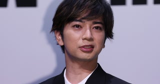 「絶対誰も気づかない」山手線ゲーム報道の松本潤、夜遊びよりやっぱり気になる“激変”姿