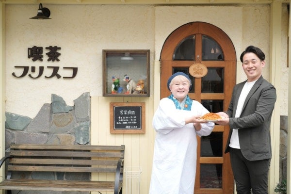 【名古屋・滝ノ水】名物ナポリタンとクリームソーダが楽しめる。昭和レトロな喫茶店「喫茶ハナモリ」オープン