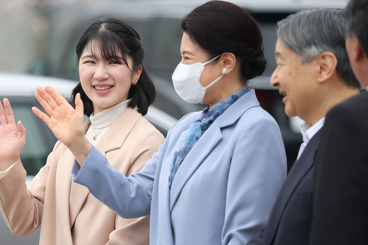 愛子さま福島ご訪問では歓声の嵐！宮内庁内でささやかれる「次の海外公式ご訪問候補」