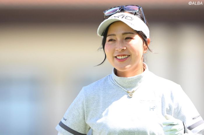 グリーン上からでもウェッジを使用！ 青木瀬令奈が先週の大会を振り返り「たくさん頭を使いました」