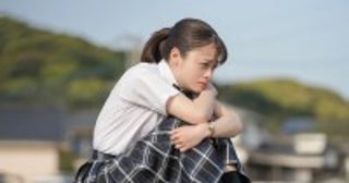 明日の『おむすび』“結”橋本環奈、家族と神戸で過ごした幼少期を思い出す