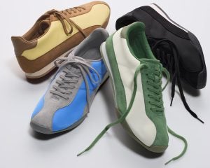 ユニクロ・GU・無印良品「本当にブランドのよう」「3000円スニーカーが破格」絶対に買い逃してはいけない“秋の最高傑作7アイテム”