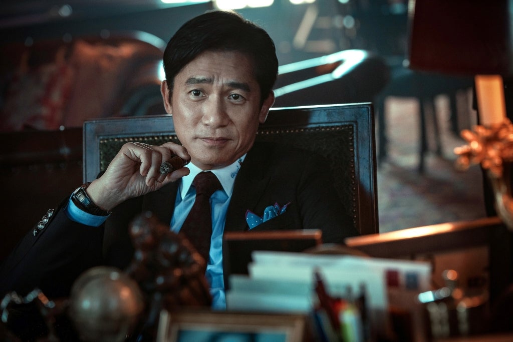 トニー・レオンが狡猾な“国際指名手配犯”に！アクションスリラー「フォックス・ハント」衝撃の本予告と人物相関図を披露