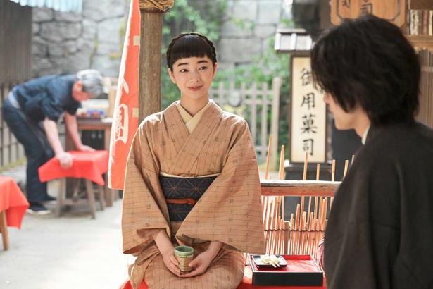 ＜明日の風、薫る＞見上愛“りん”と佐野晶哉“シマケン”は、近況を語り合い互いに元気をもらう