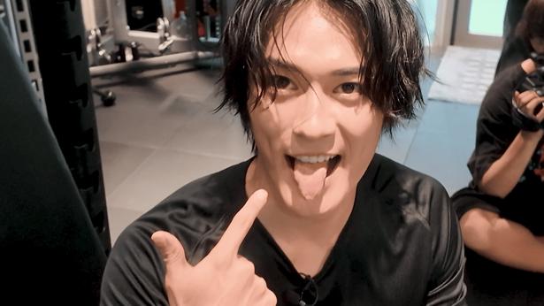 矢花黎＆砂田将宏の休日に“カンペ”が乱入芸人たちの無茶ぶりで新たな一面が明らかに＜ときどきカンペ＞