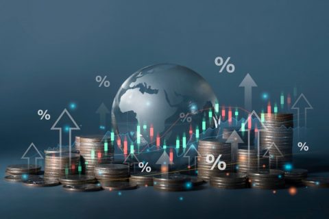 父が「退職金から“200万円”だけビットコインを買いたい」と言い出しました。母は「そんな危ないものはやめて」と猛反対していますが、父は「銀行に置いても増えないだろ」と譲りません。老後資金の一部を“ハイリスク資産”に回しても大丈夫なのでしょうか？