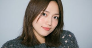 「痛そうだけど可愛い」川口春奈が話題マネジャーのインスタが「休憩中のひとコマ」公開