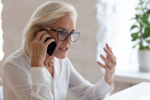 母の死後「新聞の購読」を“解約”しようとしたら、「契約満了まで解約できません」と言われた！ 無人宅なのに「月3000円」も払う必要はありますか？ 期間が残っているなら仕方ないでしょうか？