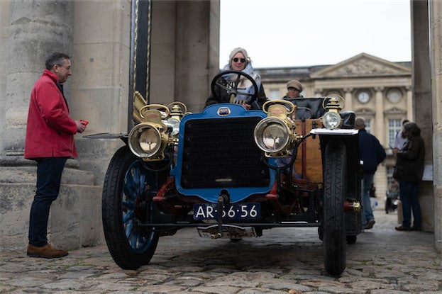 1905年以前の自動車が大集合！「祖先のラリー」という名の「Rallye des Ancêtres en Picardie」