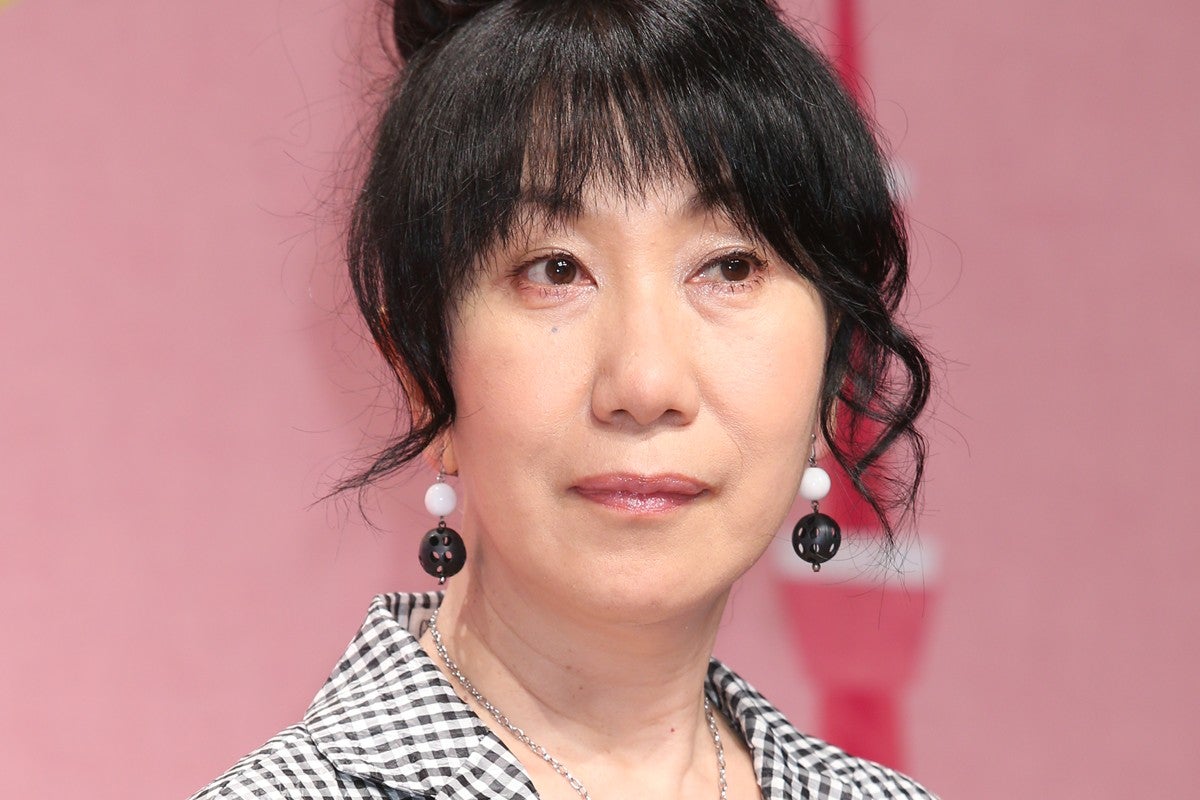 《病院から病状も教えてもらえず》室井滋“夫婦別姓婚”叶わぬまま長谷川和彦監督が逝去…語っていた「事実婚介護」への葛藤
