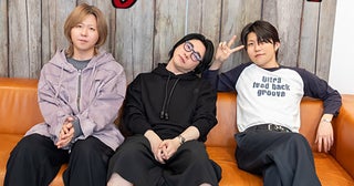 Mrs. GREEN APPLE「新しい雰囲気の曲」「めっちゃカッコいい！」新曲『クスシキ』を語り合う