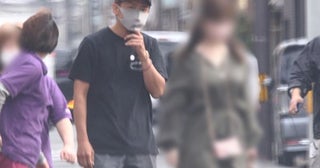 大野智新恋人と京都デート、衝撃の髭ヅラ姿で愛犬散歩…本誌が目撃した活休後の「脱アイドル生活」