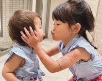 6歳になった「ののちゃん」の歌が息苦しい理由とは？タトゥー風写真も話題