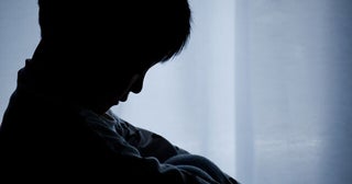 通報は義務でも広いグレーゾーン‥‥。救いの手が届かない「虐待未満」の子どもたち