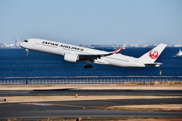 JAL、国内線特典航空券でタイムセール2月搭乗分が片道最大2,500マイル割引 - Ameba News [アメーバニュース]