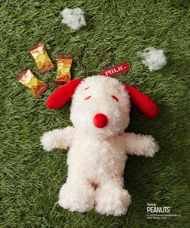 赤×白のスヌーピーが新鮮！MILKFED.から子犬みたいな“ふわふわポーチ”が登場