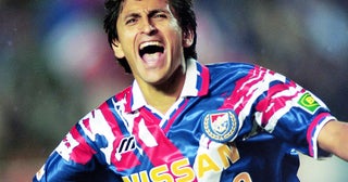 【Ｊリーグ】ラモン・ディアスに聞いたストライカーの神髄初代得点王には「数秒後の未来」が見えていた