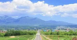 「新千歳空港まで迎えに来て！」180km離れた旭川に住む友人を“パシろうとする”カップルの末路。ほかの友人たちにも見放されたワケ