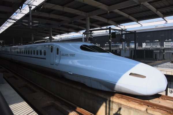 JR西日本、特別企画乗車券の発売・見直しを実施