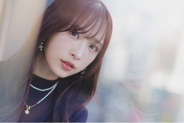 「研究し続けた12年」AKB48小栗有以が自分を磨き続けるストイックな日常を明かす今後は“穏やかな大人の女性”に