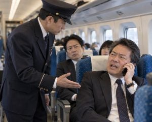 「もうすぐ終わるから」…新幹線で“大声通話”を続ける男性に、車掌が告げた“毅然とした一言”