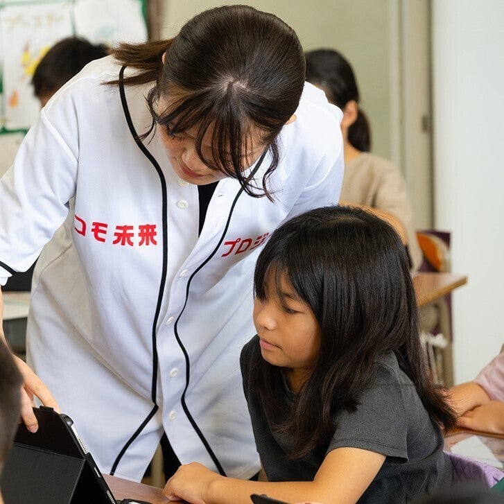 必修化から5年、小学校のプログラミング教育のいま。ドコモ未来ラボのワークショップに潜入！