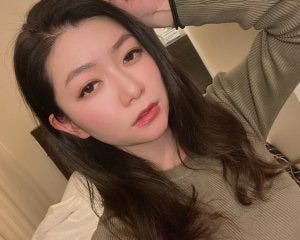 「近所に引っ越しました」複数人での飲み会の予定が直前に“サシ飲み”に…職場の迷惑「セクハラおじさん」10選